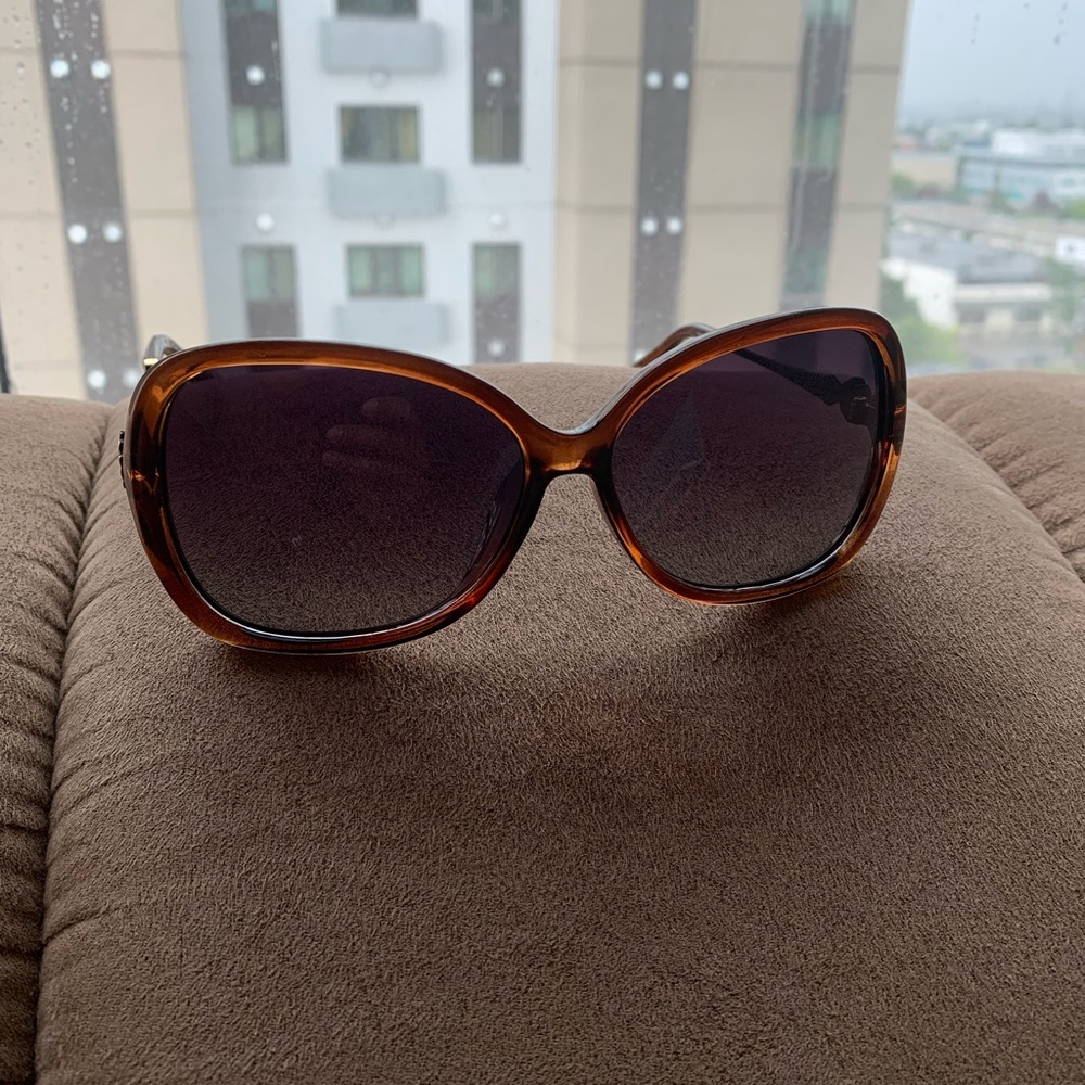 Women sunglasses